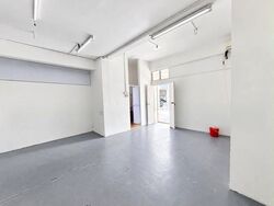 Rowell Court (D8), Shop House #640259561